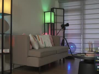 belle_adrienne webcam model stream image