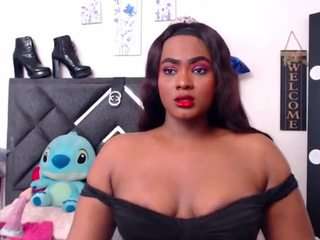 natasha-dourr webcam model stream image