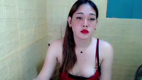 YoungGbigSuprise webcam model stream image