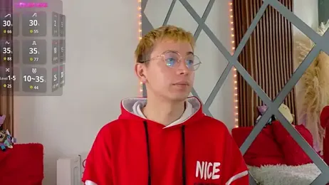 Naughty__Chriss webcam model stream image