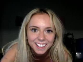 twofrens webcam model stream image
