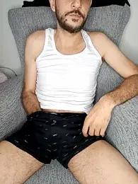 Red_dewilll webcam model stream image