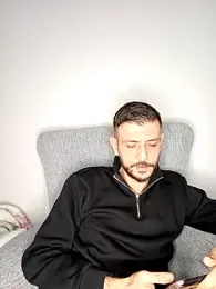 Red_dewilll webcam stripchat model stream image