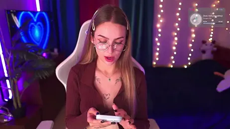 Kamila_icee webcam model stream image