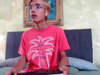 abraham-xo webcam camsoda model stream image