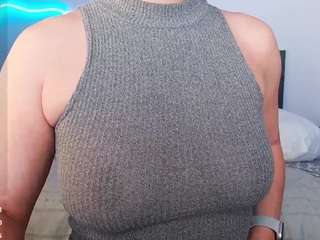 naughtynikkiolivia webcam model stream image