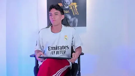 stiven_24cm webcam model stream image