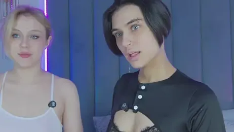 VioletAsh webcam model stream image