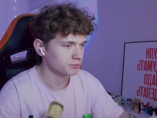 Dany Davis webcam model stream image