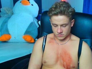 Zeke Carter webcam model stream image