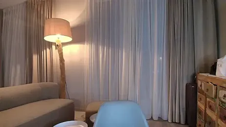 shayblonde webcam model stream image