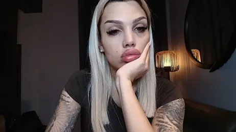 shayblonde webcam model stream image