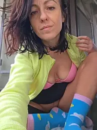 Risky_woman webcam stripchat model stream image