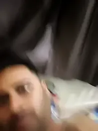 ITZ_GURU webcam model stream image