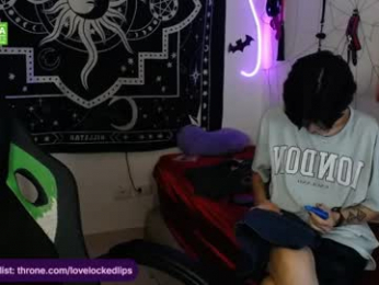 lovelockedlips webcam model stream image