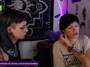 lovelockedlips webcam model stream image