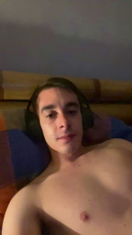 18k_boss webcam model stream image