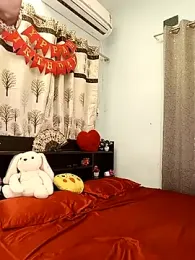 Divya_girl webcam model stream image