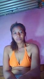 Felicinne webcam model stream image