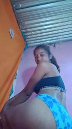 Felicinne webcam model stream image