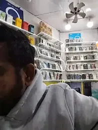 avi007p webcam model stream image