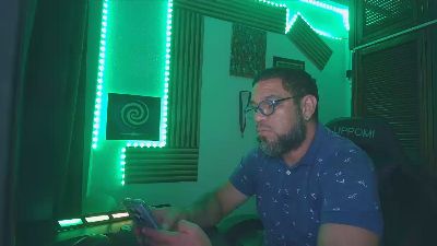 bearvzlat webcam model stream image