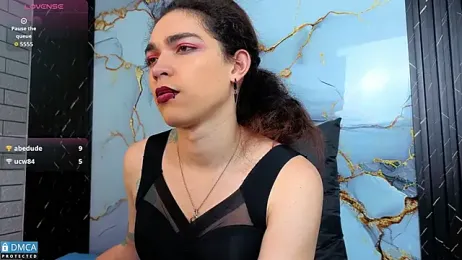 MaeveKuro webcam stripchat model stream image