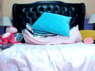 mara-summerr webcam model stream image