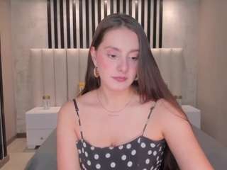 zoeywalker webcam model stream image