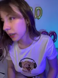 _nobara__ webcam model stream image