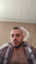 Viki84 webcam model stream image