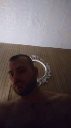 Viki84 webcam model stream image