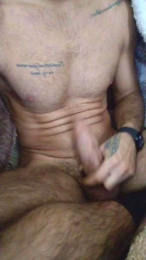 Viki84 webcam model stream image