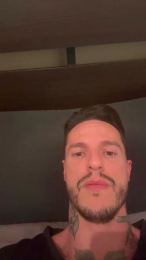 Leonard2588 webcam model stream image