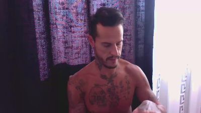 Leonard2588 webcam model stream image