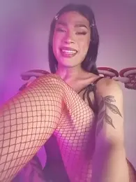 Soyshelly webcam model stream image