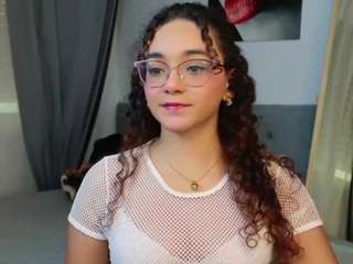 tinataylore webcam model stream image