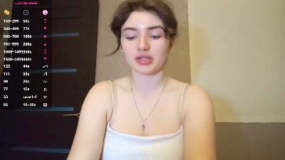 KarlyFeit webcam model stream image