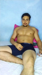 AxellWhite webcam model stream image