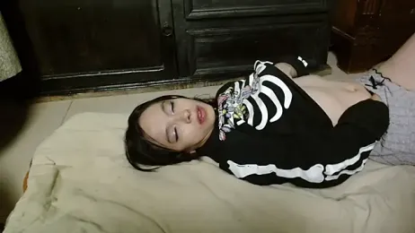 MINI_Petite webcam model stream image