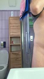 fresch81an webcam model stream image