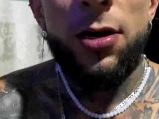 Oliver Terry webcam model stream image