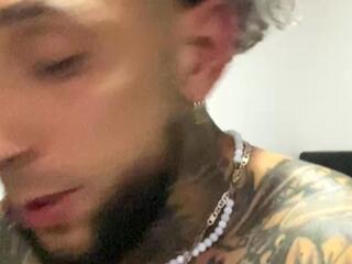 Oliver Terry webcam model stream image