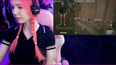 Maya_Viola webcam model stream image