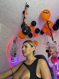 SALOOMEE__ webcam model stream image