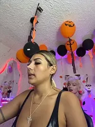 SALOOMEE__ webcam model stream image