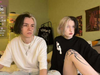 VeryRareTwins webcam model stream image