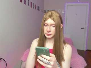 yoi-mika webcam model stream image