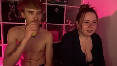ItsLittleLola webcam stripchat model stream image
