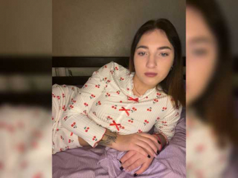 Foxxx-1 webcam model stream image